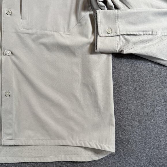 Lululemon Venture Overshirt Mens Medium L/S Button Down Stretch Vapor - Picture 9 of 14